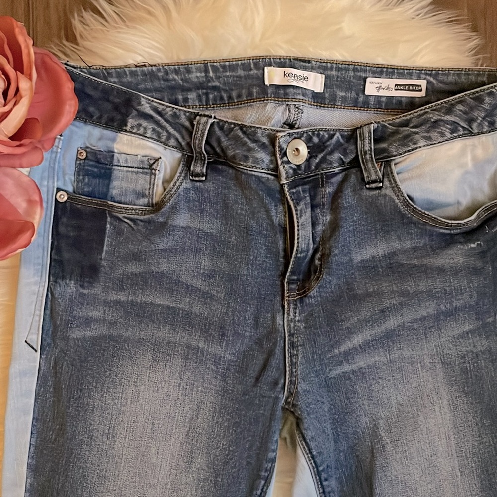 Kensie Effortless Ankle Biter Jeans - Picture 3 of 7